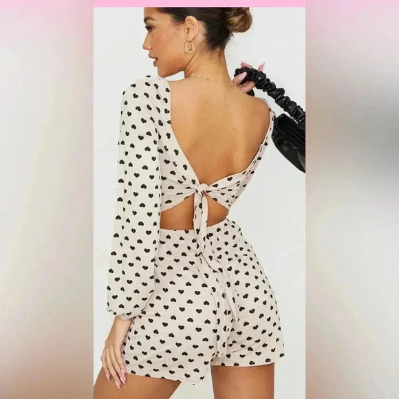 Stone Heart Print Tie Back Long Sleeve Romper - Picture 4 of 12